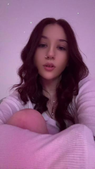 @Shev🍒