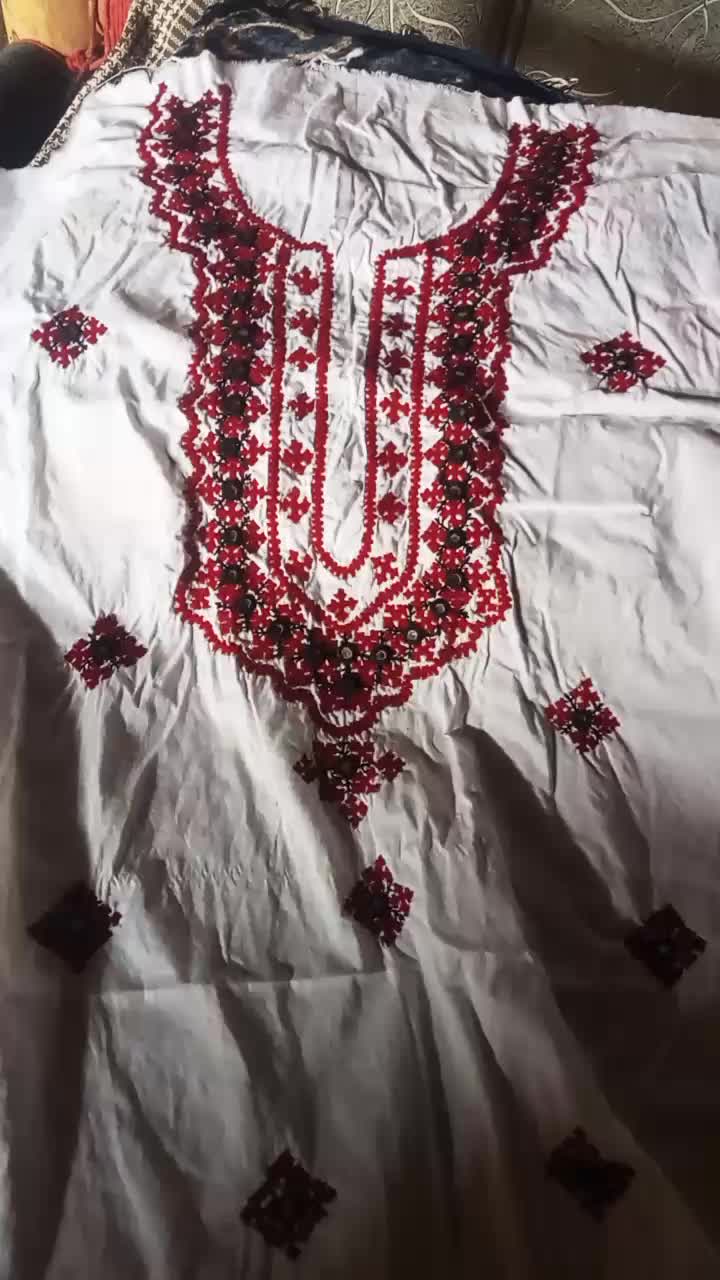 @Hina Khan