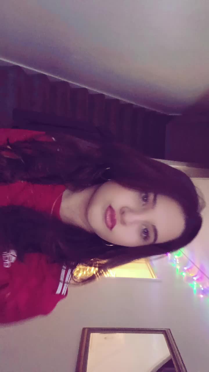 @xx.hollie.xx