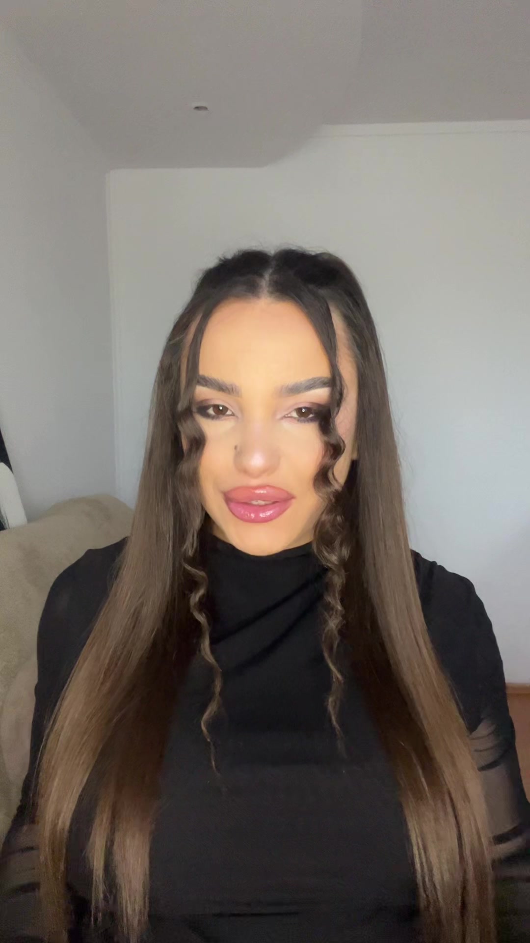 @Valentina Maria