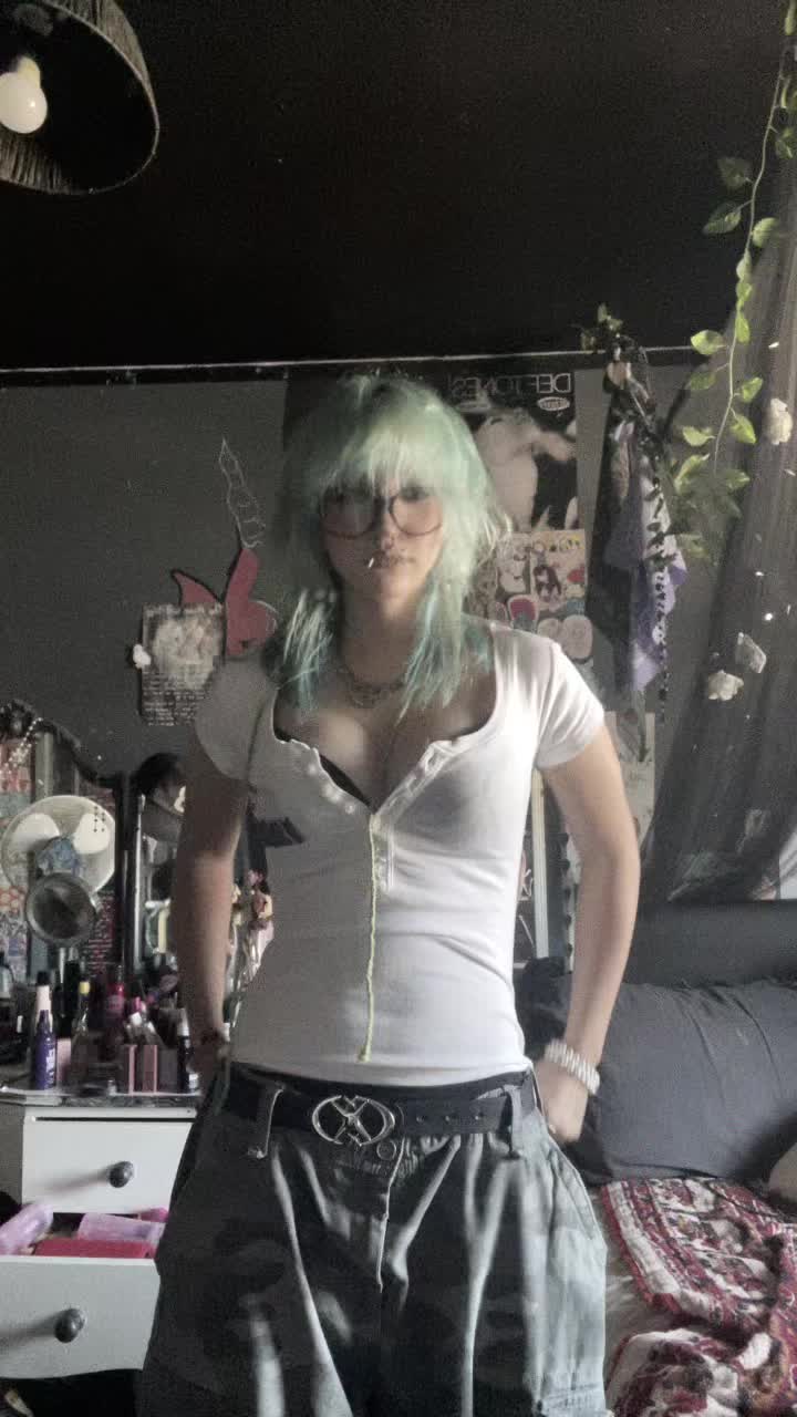 @𝕿𝖞𝕹𝖌𝖊𝖑🌀💚