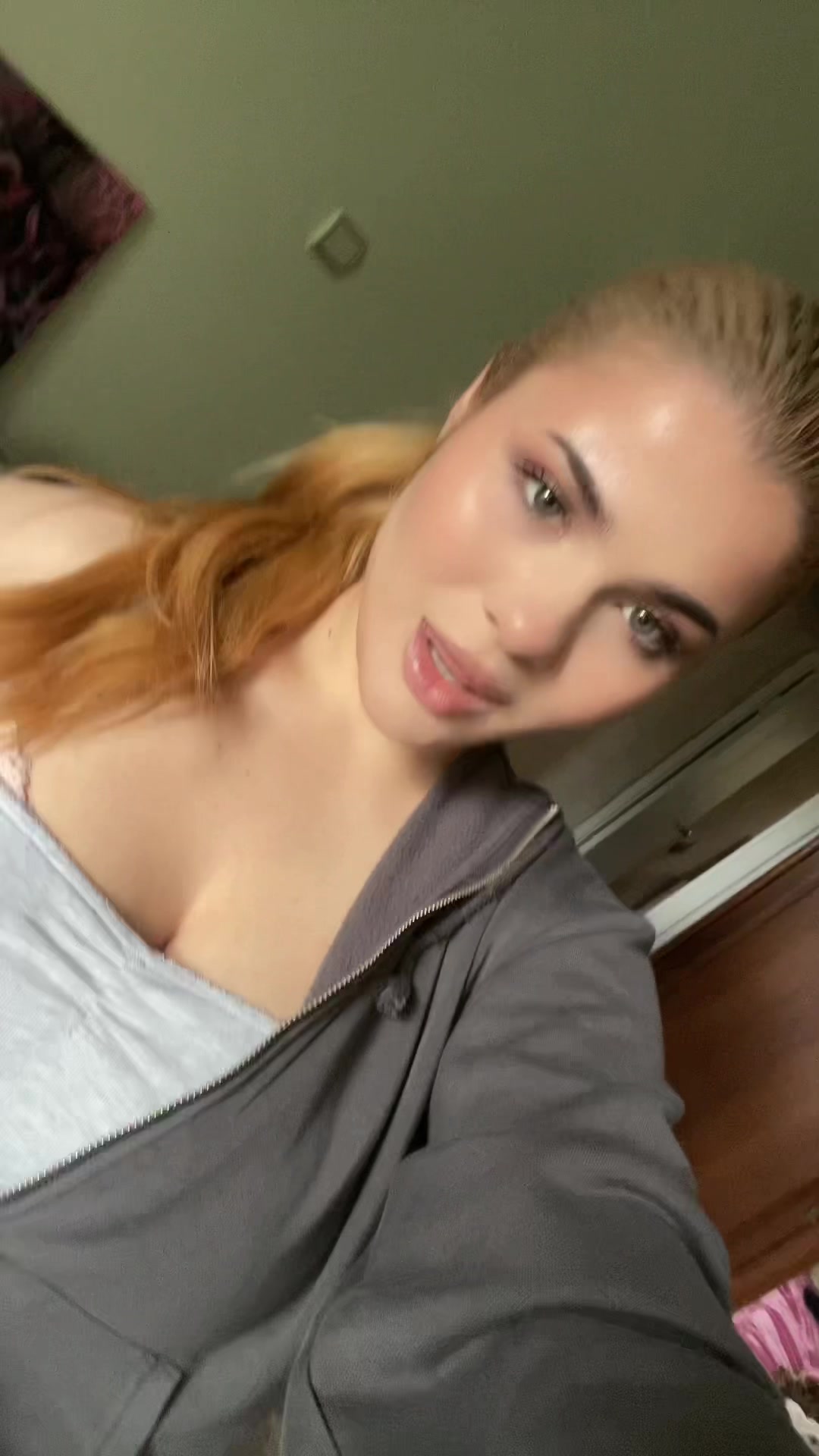 @Milana