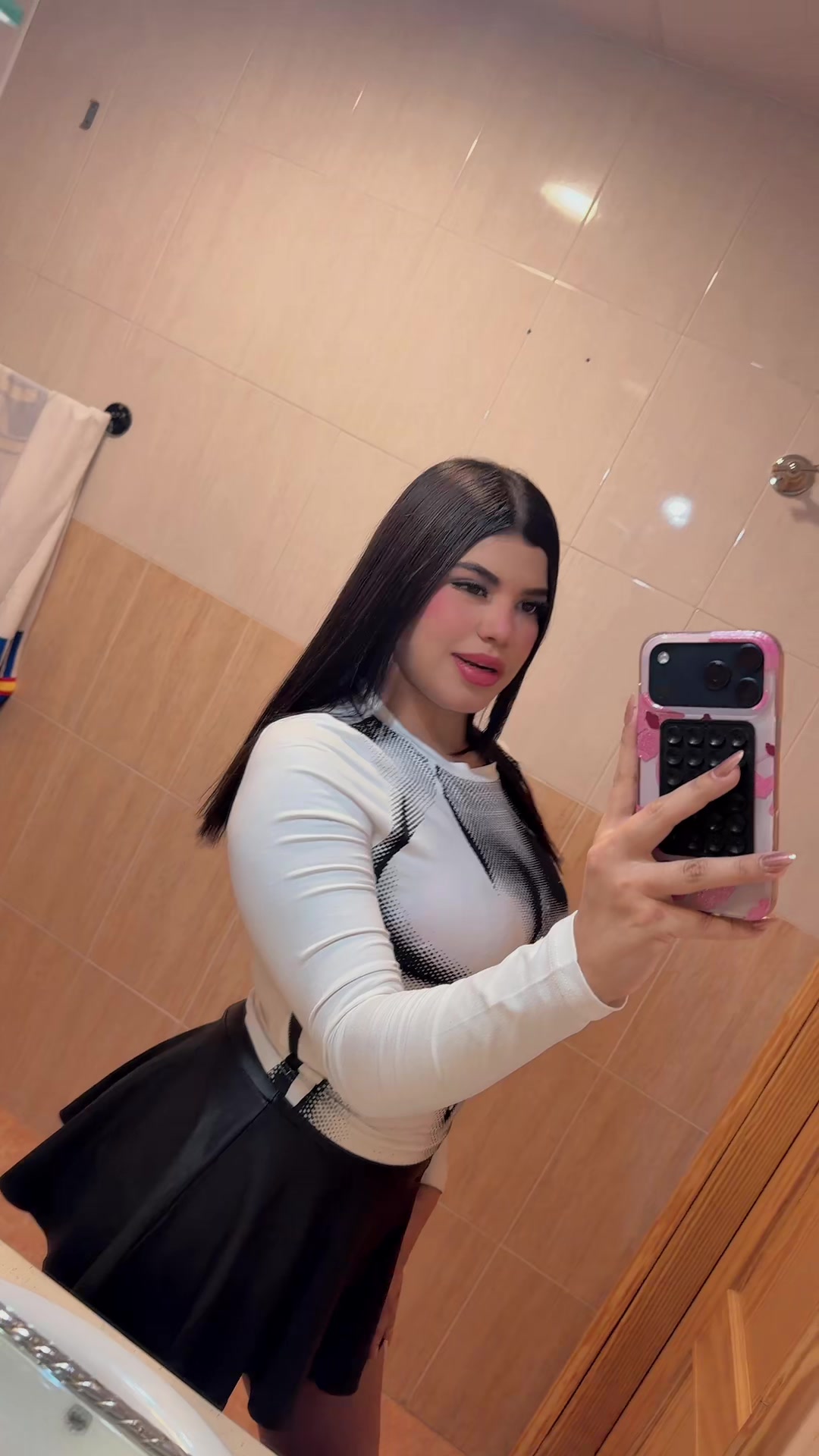 @Ori romero🤍✨