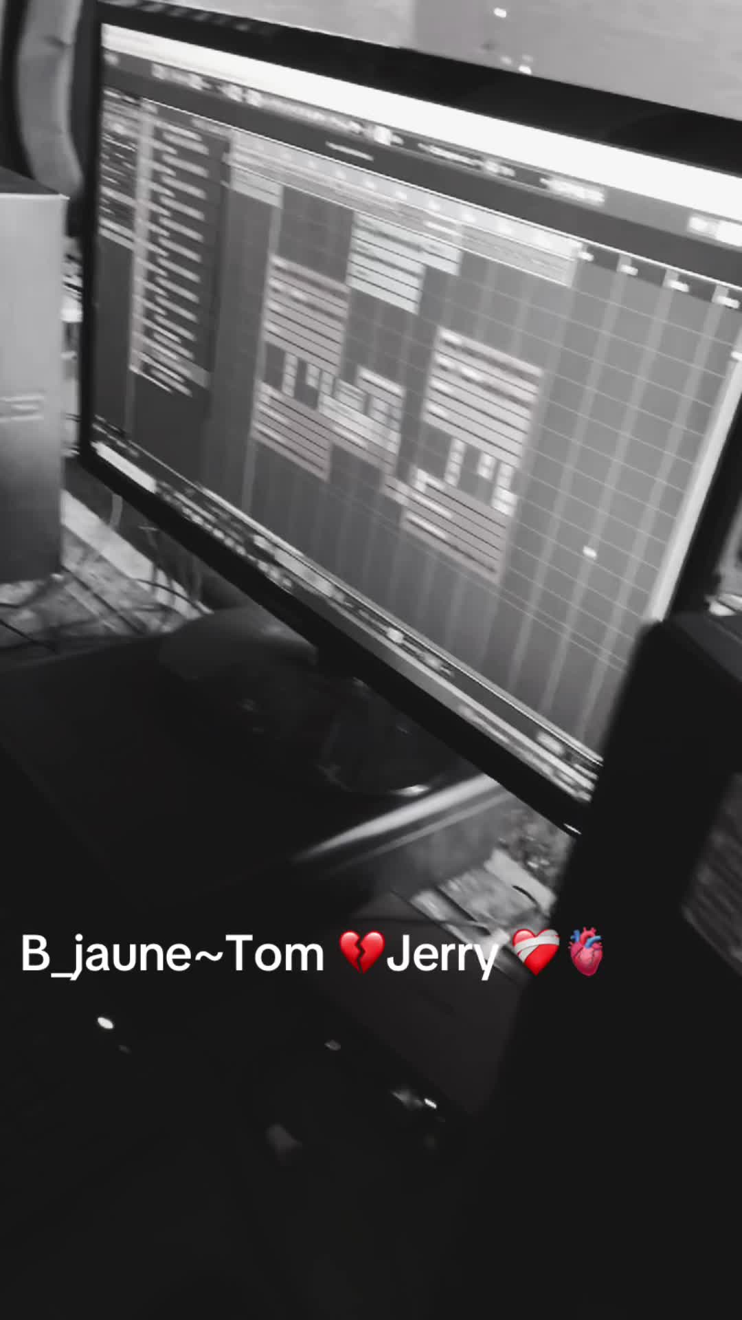 @B_jaune269
