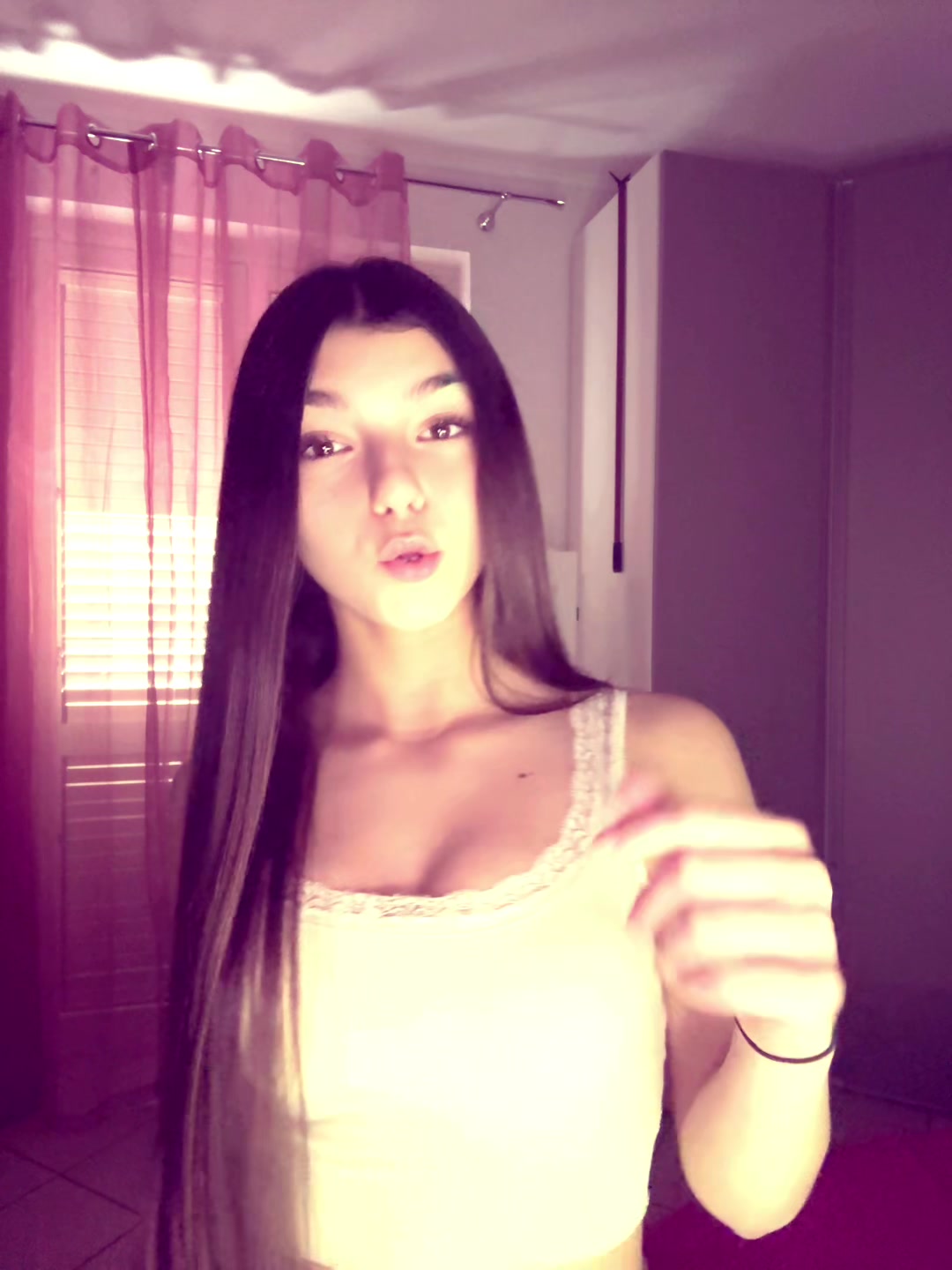 @𝟖