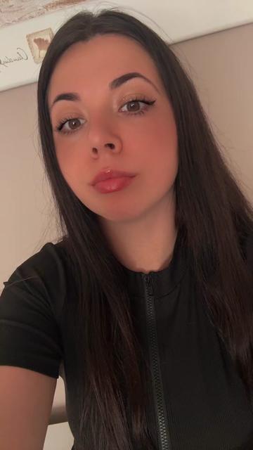 @✨ℂ𝕠𝕣𝕚𝕟𝕒-𝕄𝕚𝕙𝕒𝕖𝕝𝕒✨