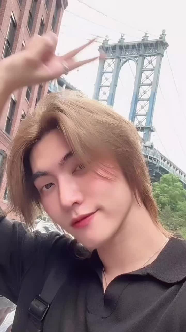 @Momo