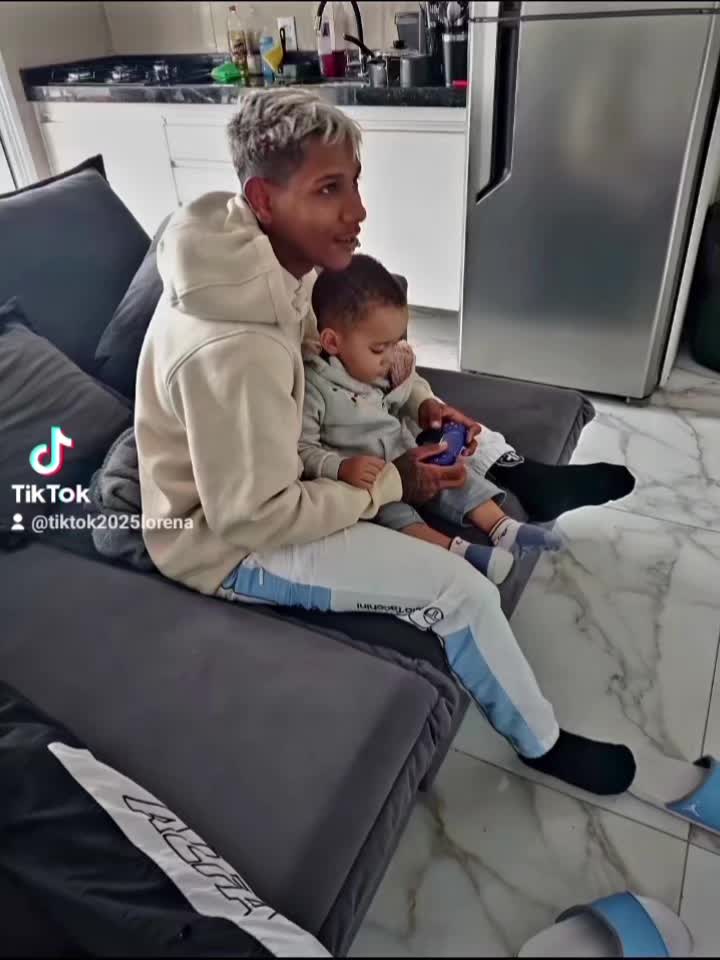 @tiktok🇧🇷lorena🇫🇷