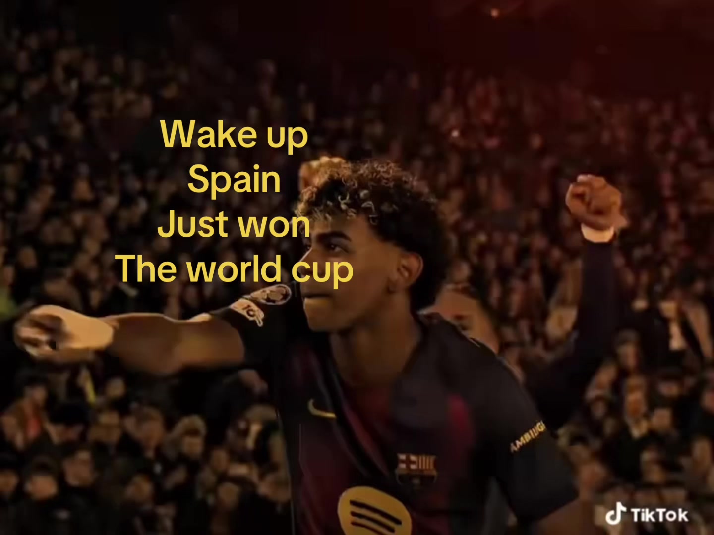 @𝐄𝐬𝐦𝐞𝐞𝐒𝐩𝐚𝐦
