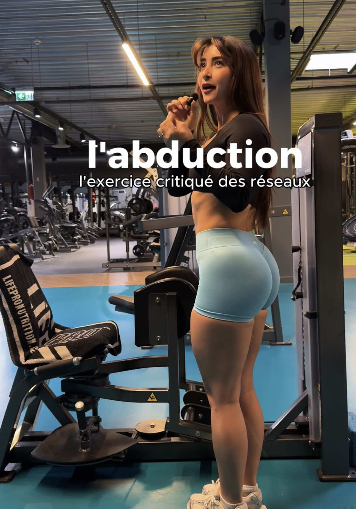 @leoniebillore_