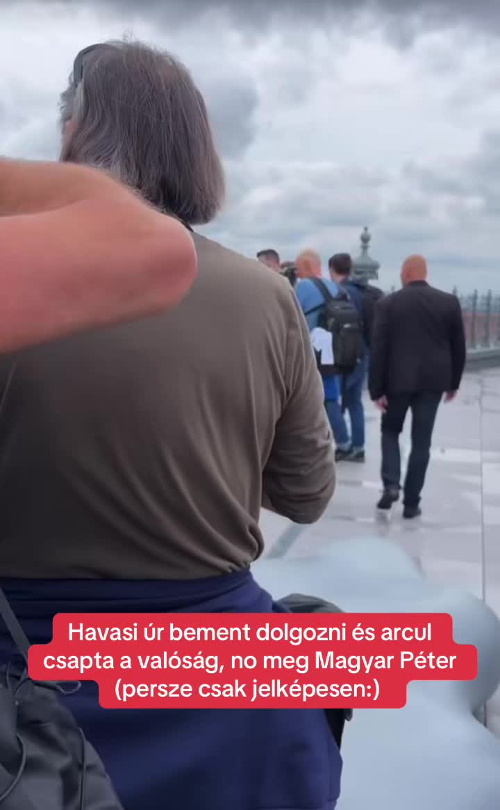 @ddiana🇭🇺politika