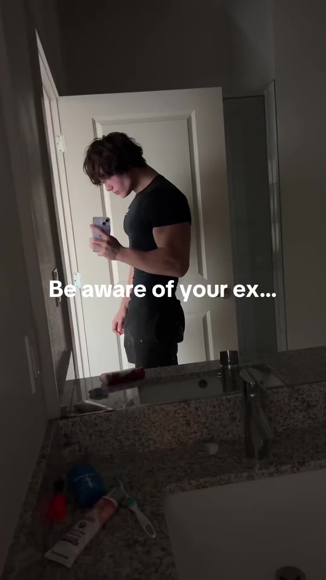 @Hullo