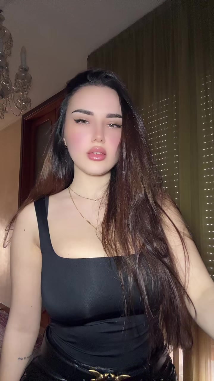 @Natalia Locoman
