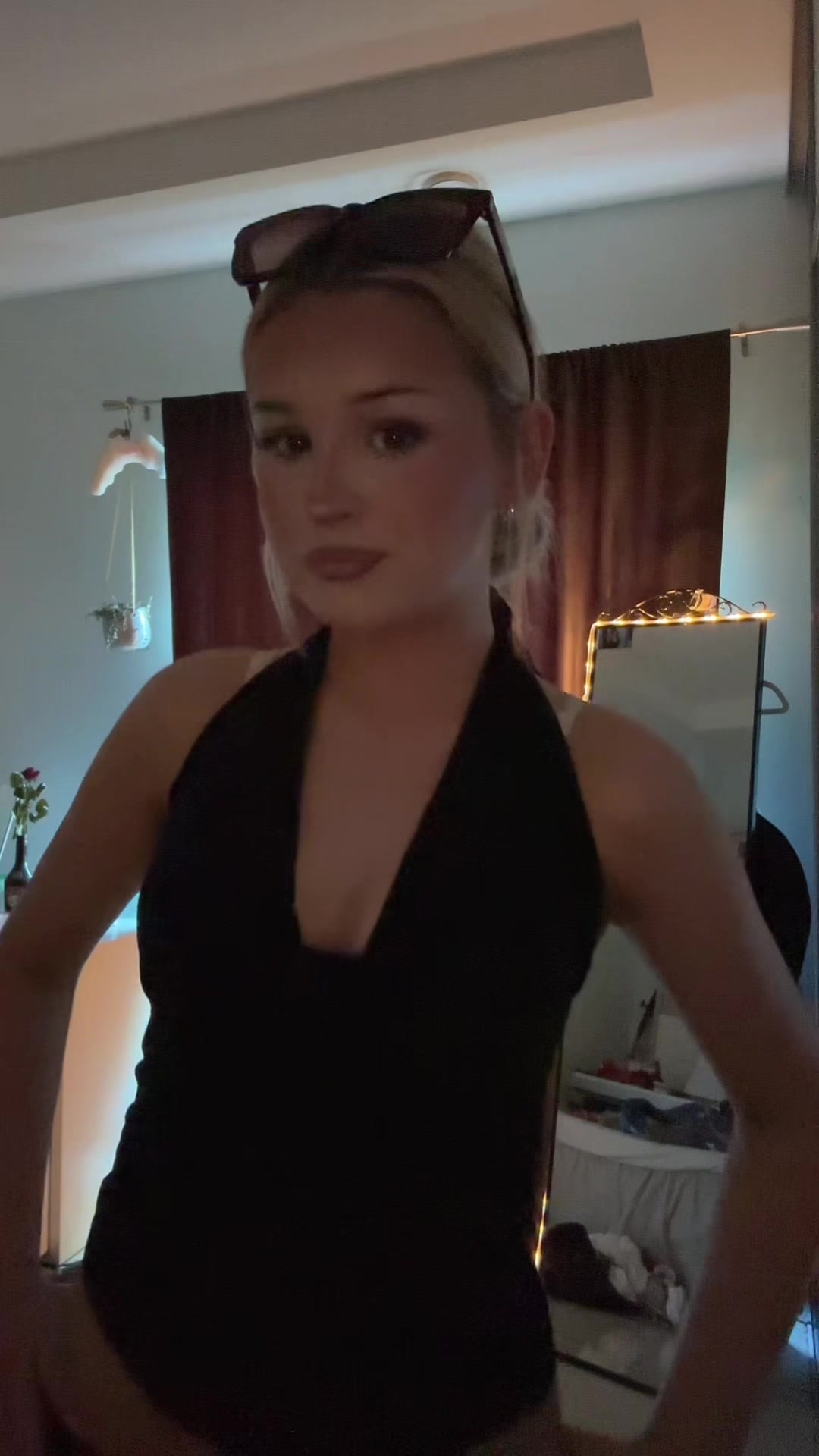 @𝐄𝐧𝐧𝐢꧂