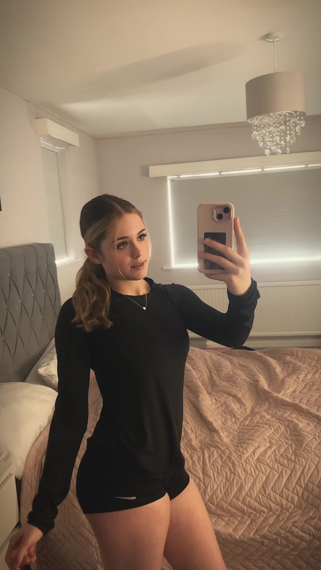 @x.lucy.x