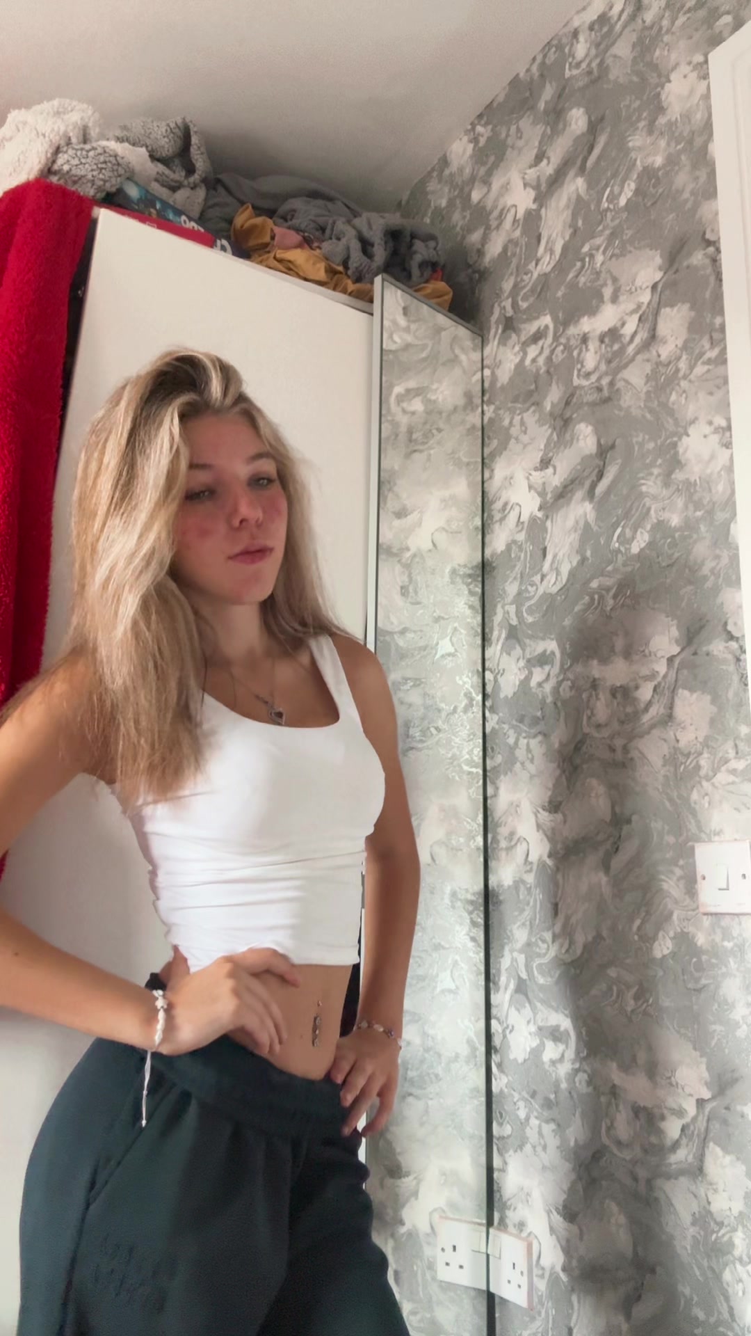 @x_lexie3