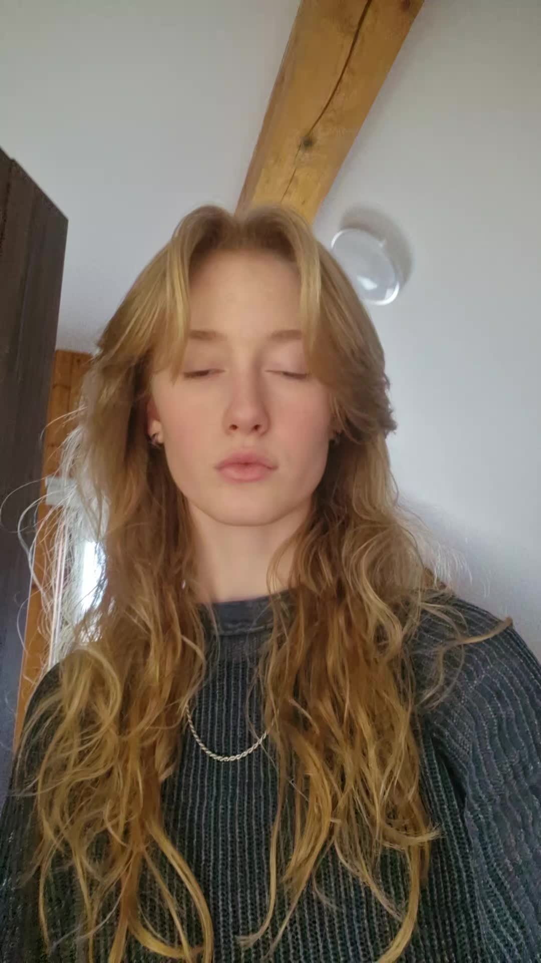 @Vick𖣂