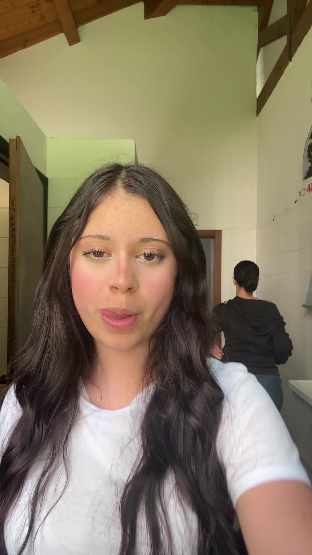 @aloiv