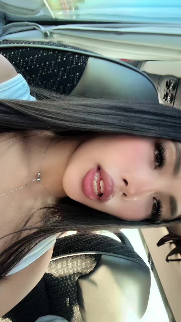 @Lina Skhiri