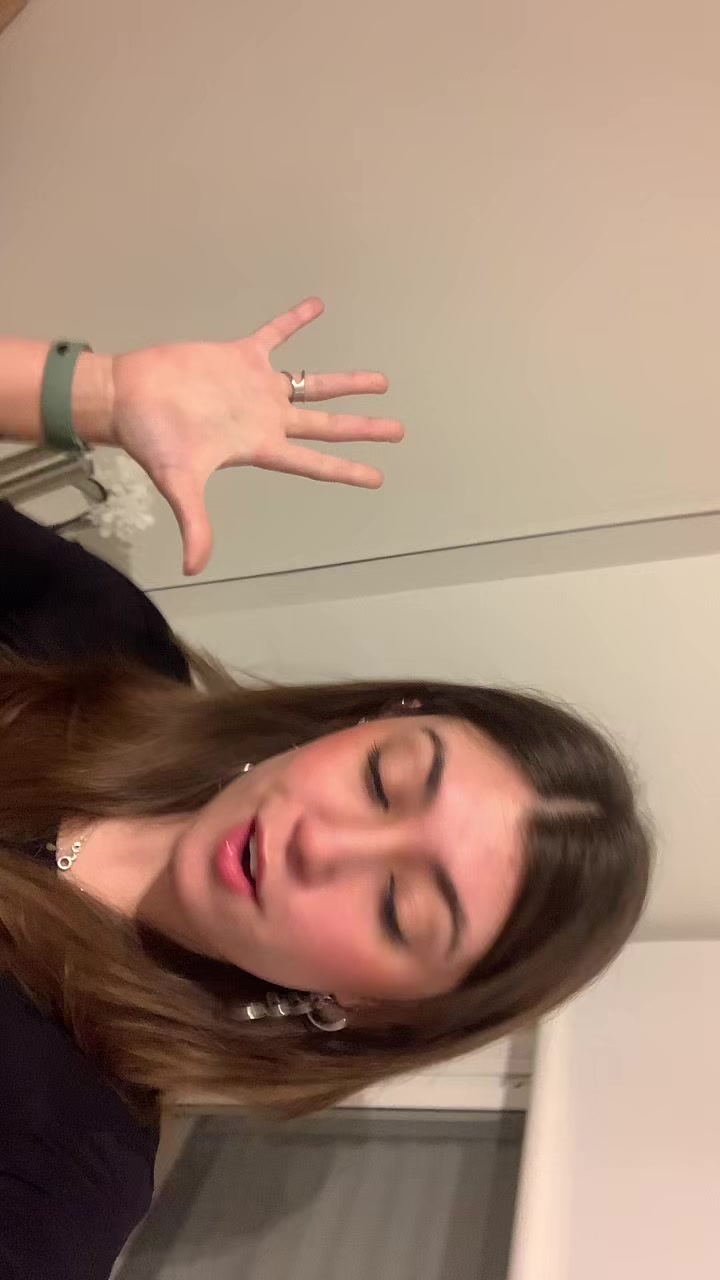 @Que_va