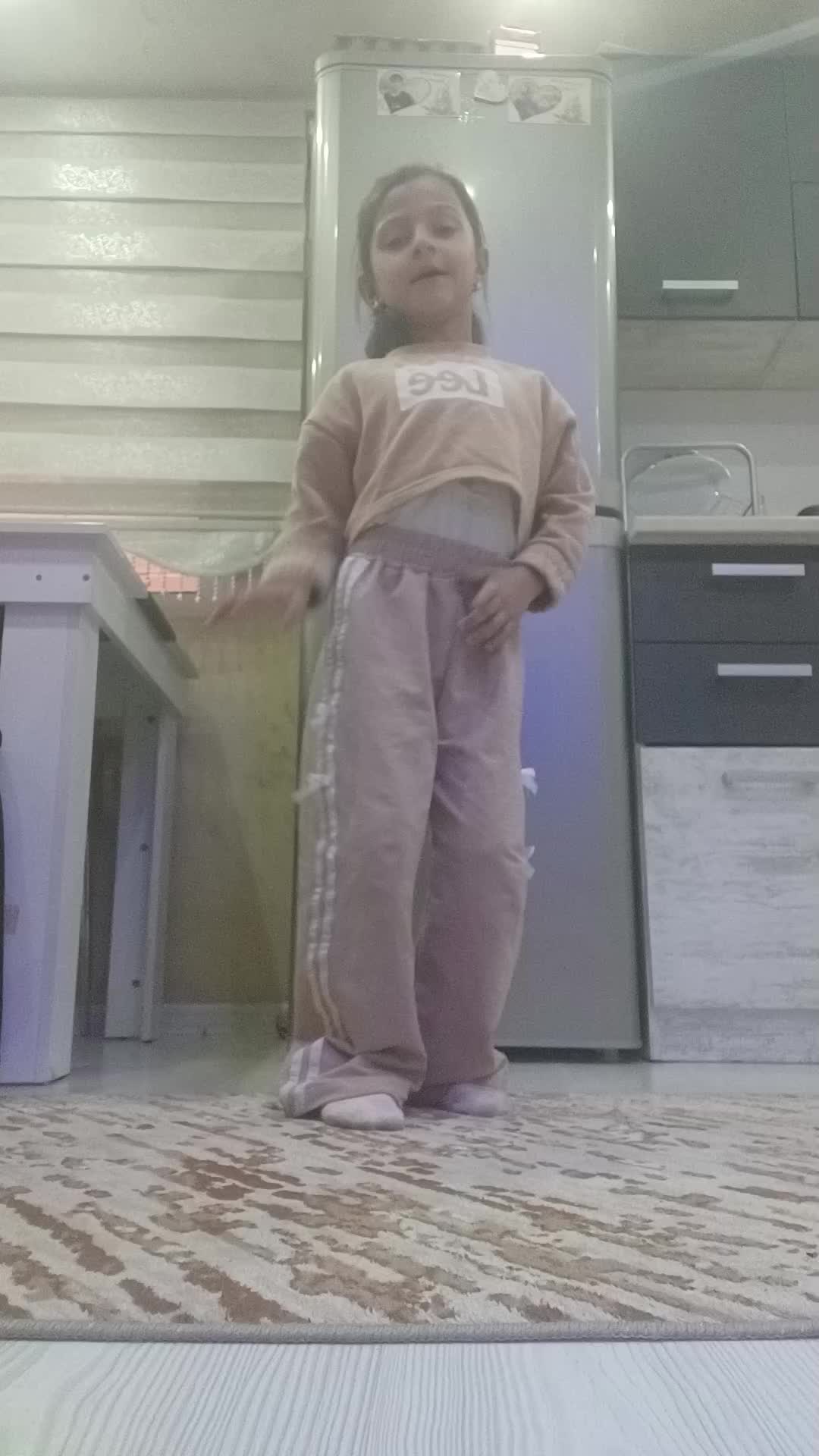 @Sara kire kirilovi
