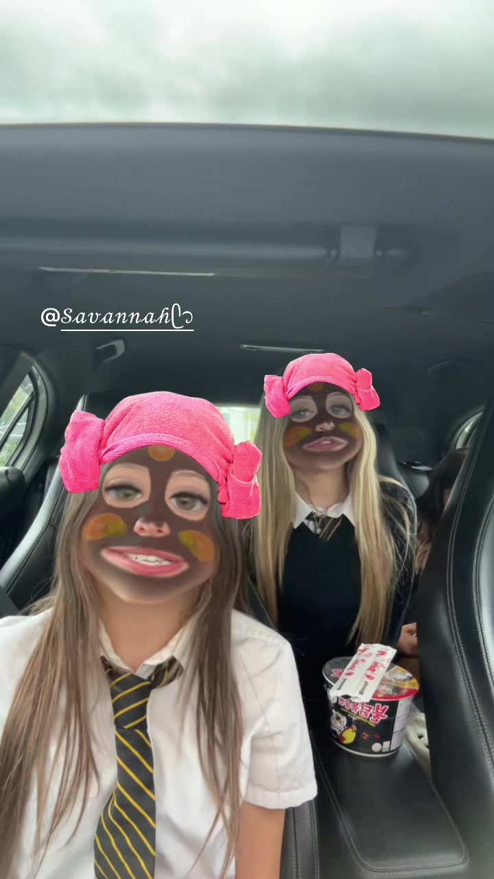 @𝒶𝓁𝒶𝓃𝓃𝒶𝓈 𝓅𝓇𝒾𝓋𝓋