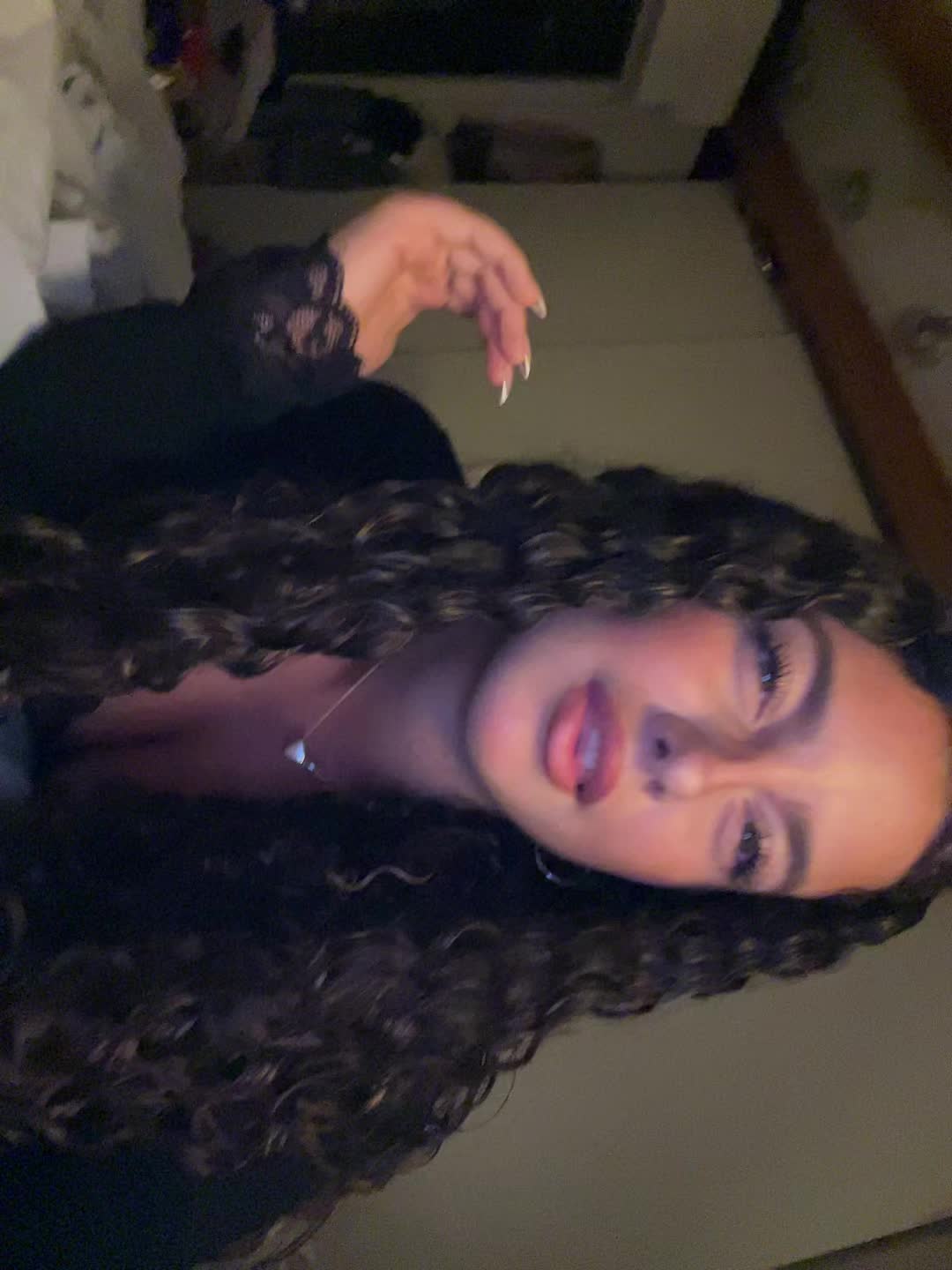 @ᴀʟɪ®🗽
