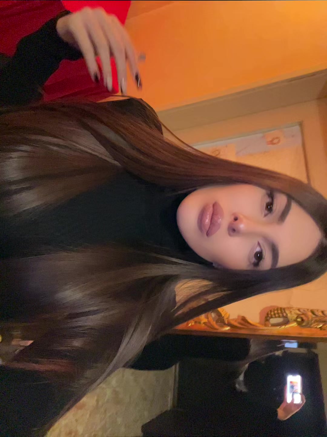 @𝒱𝔞𝔫𝔦𝔫𝔠𝔥𝔢𝔱𝔬🩷