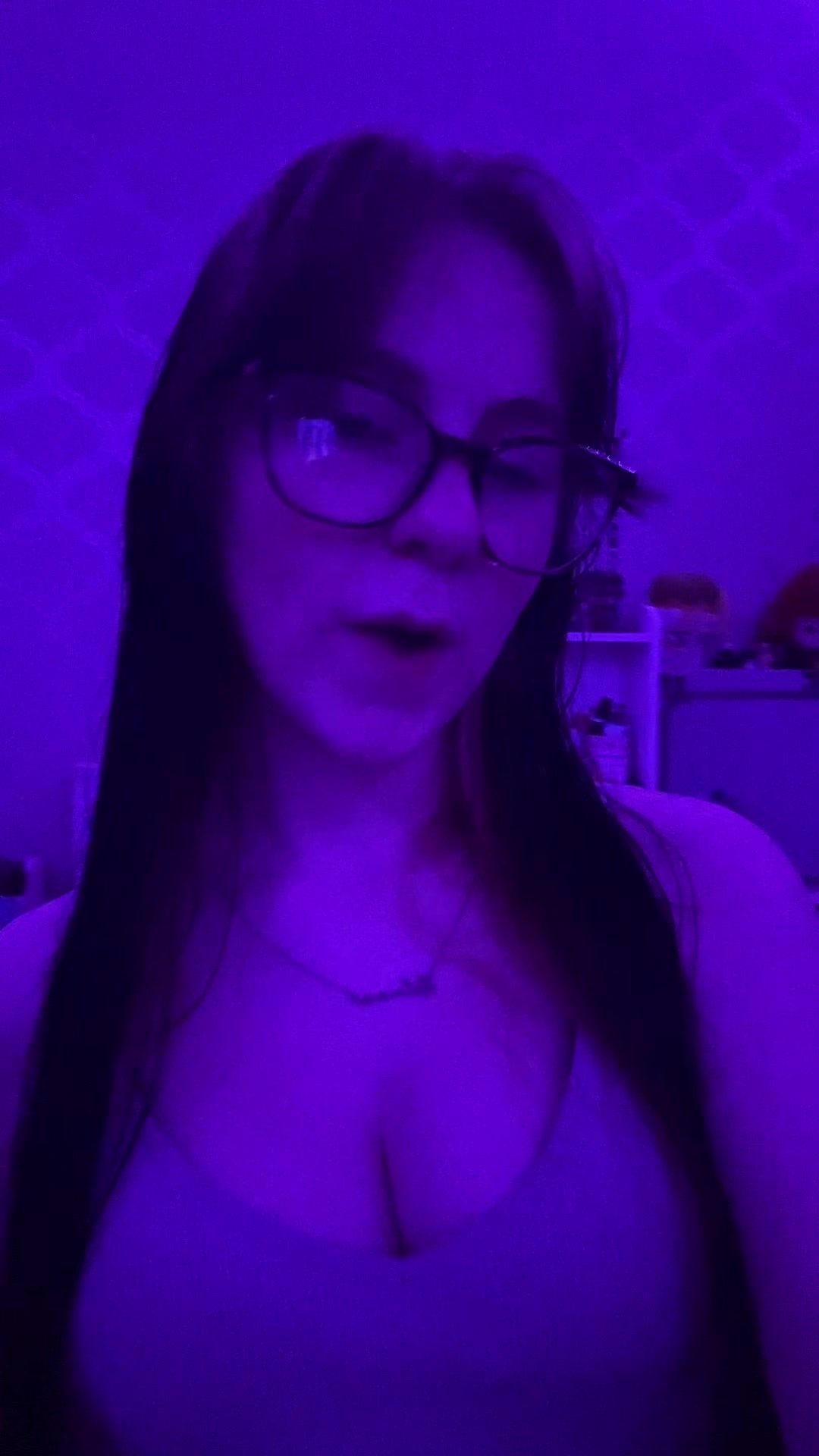 @𝒜𝓁𝒾𝒸ℯ😝