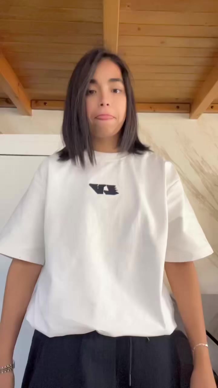@Liti_ciality_10