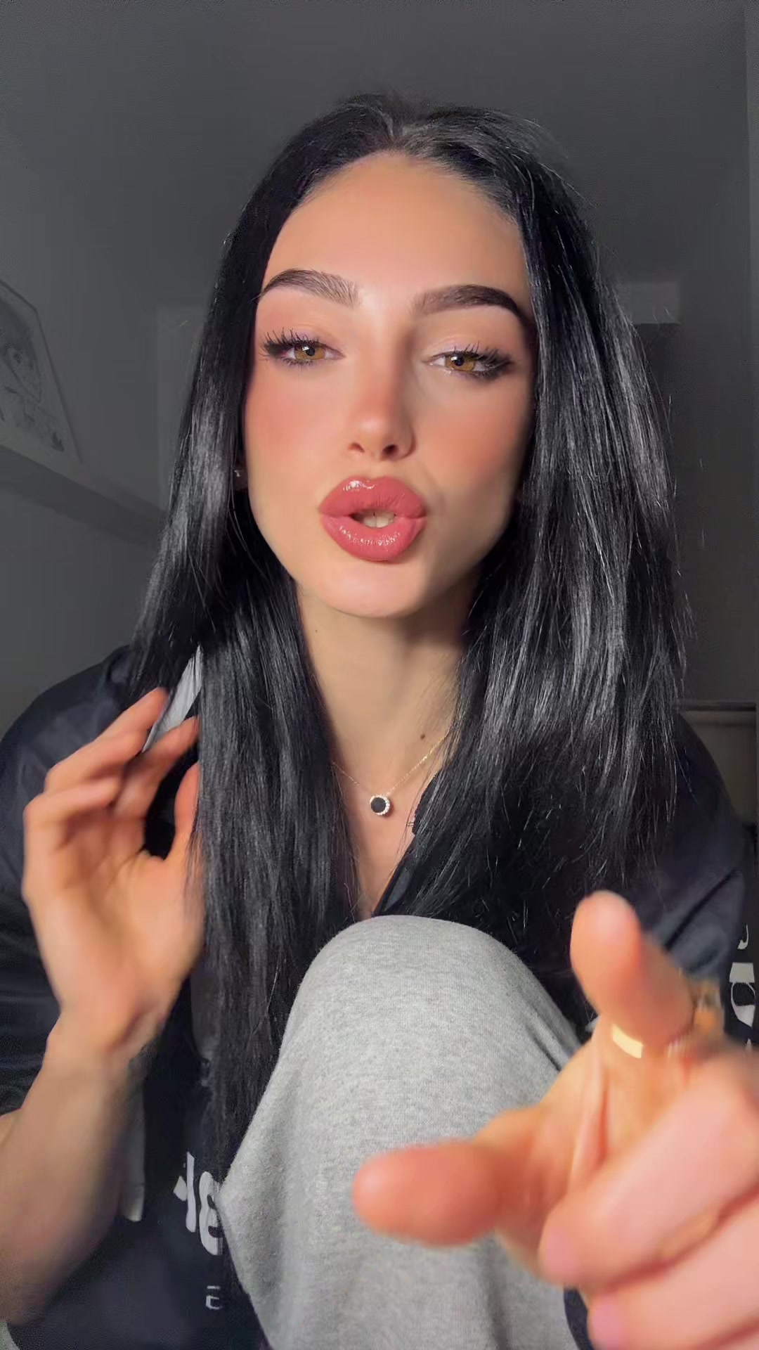 @_laurdguezz