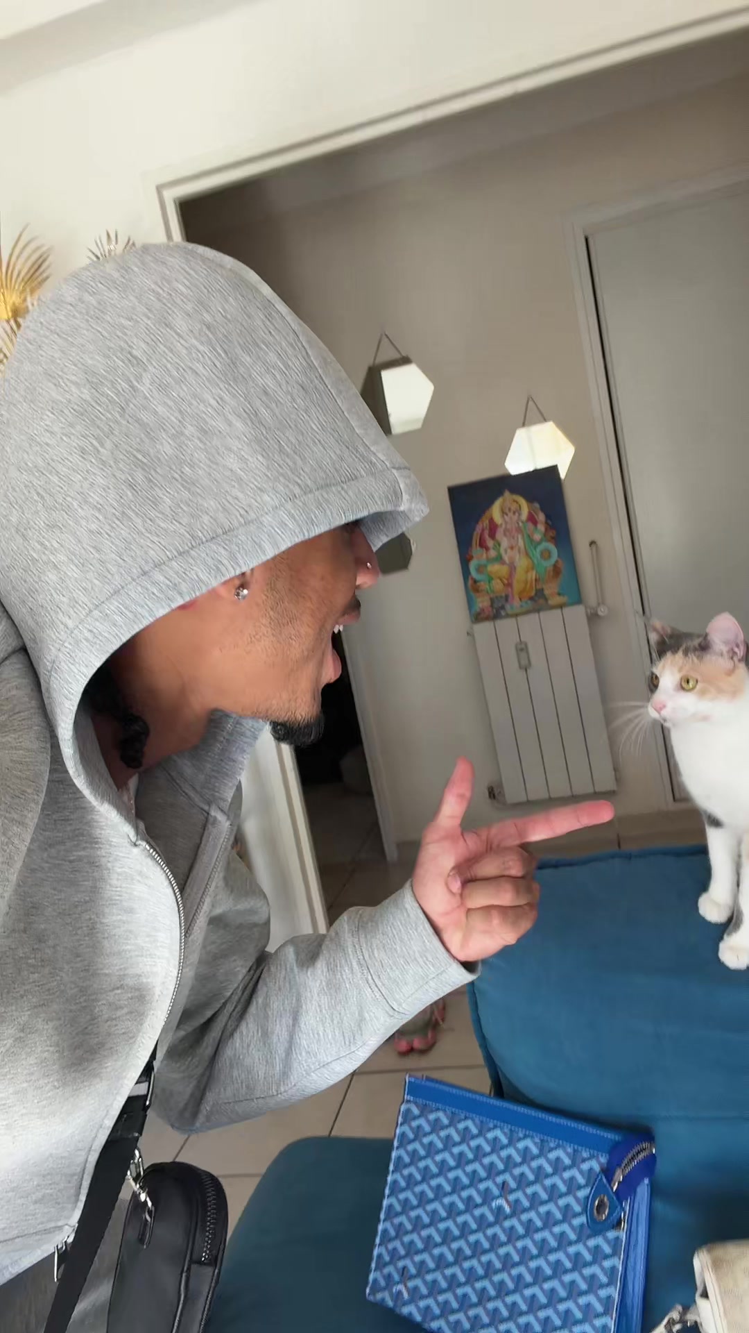 @Caaarameloos🐾