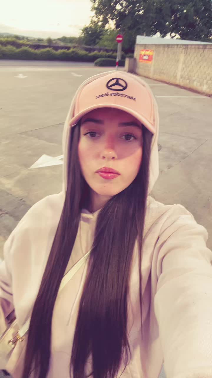 @𝑯𝒙𝒓𝒙𝒃𝒊𝒊