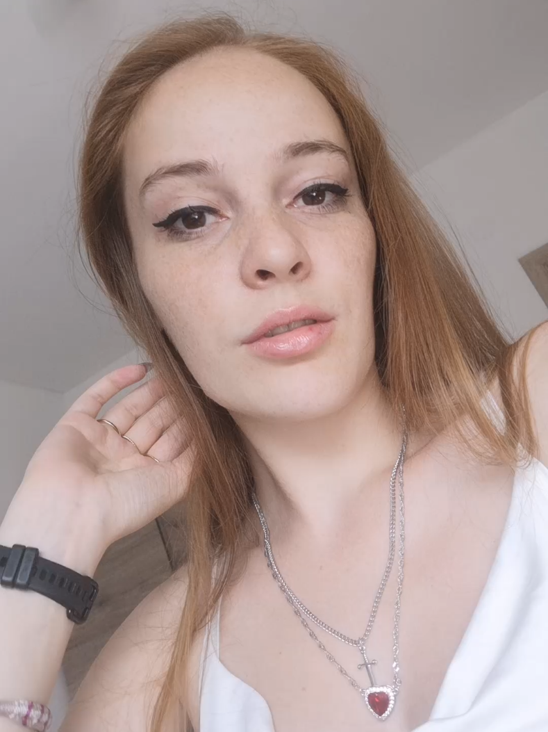 @Vivyke Nagy