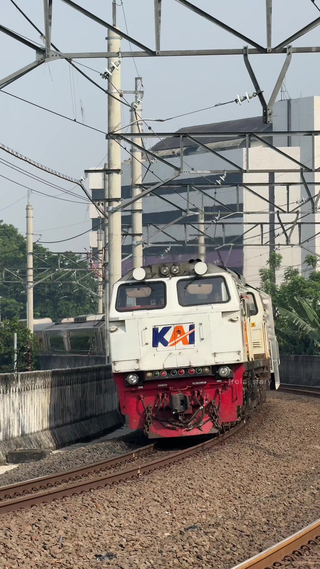 @Train_Story