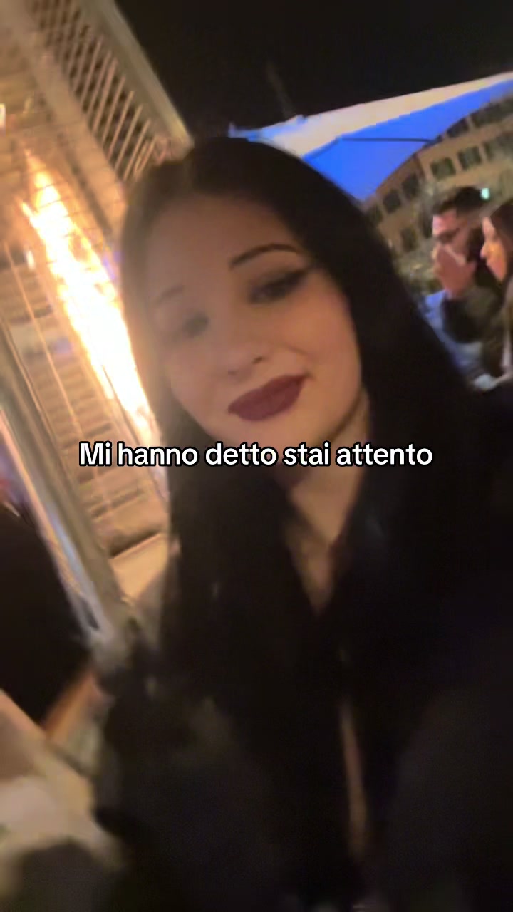 @ImjustLena
