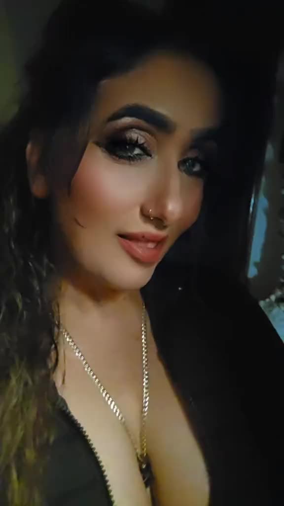 @Sabrina