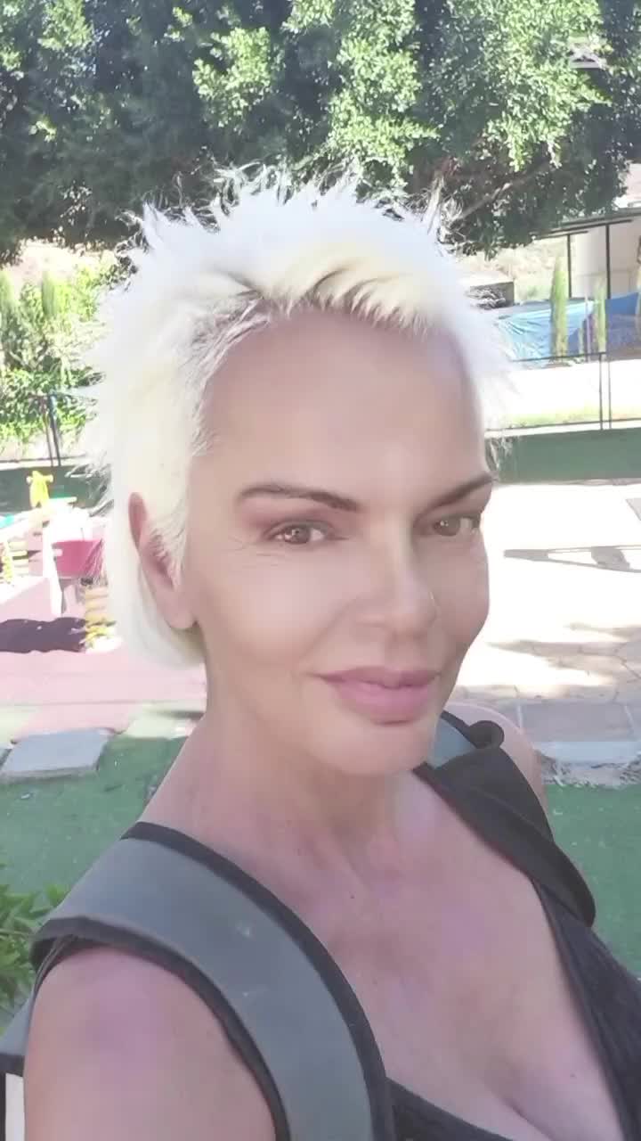 @zdeñka