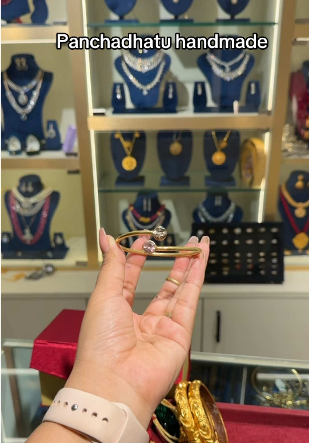 @Beez Jewellry House