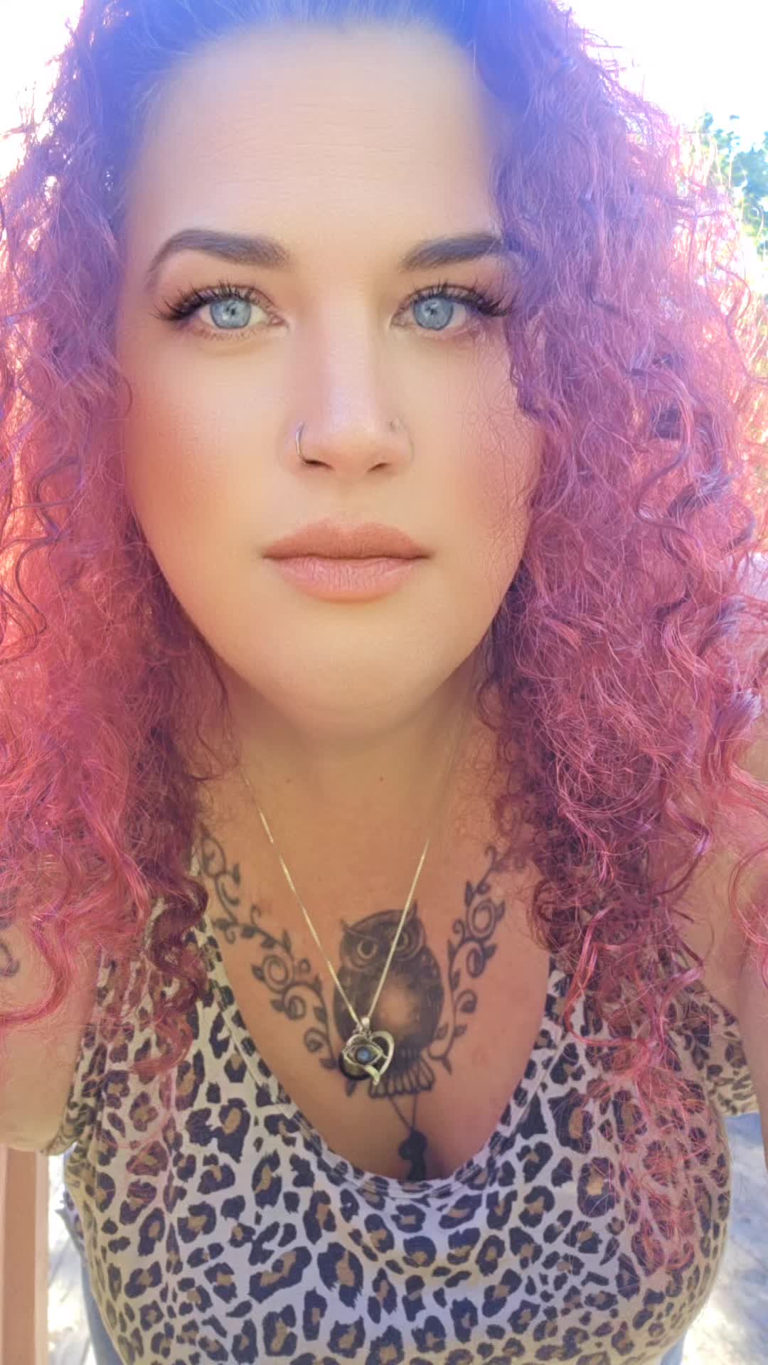 @Sassy V 🦉