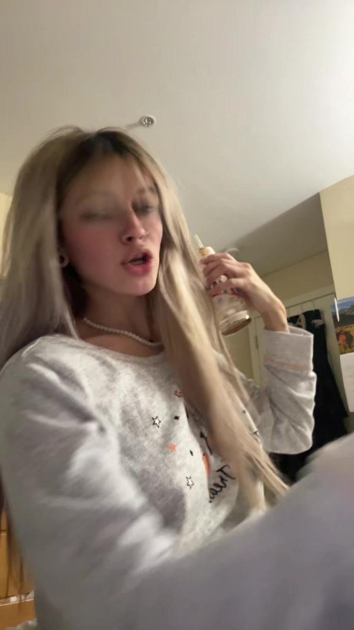 @ariella