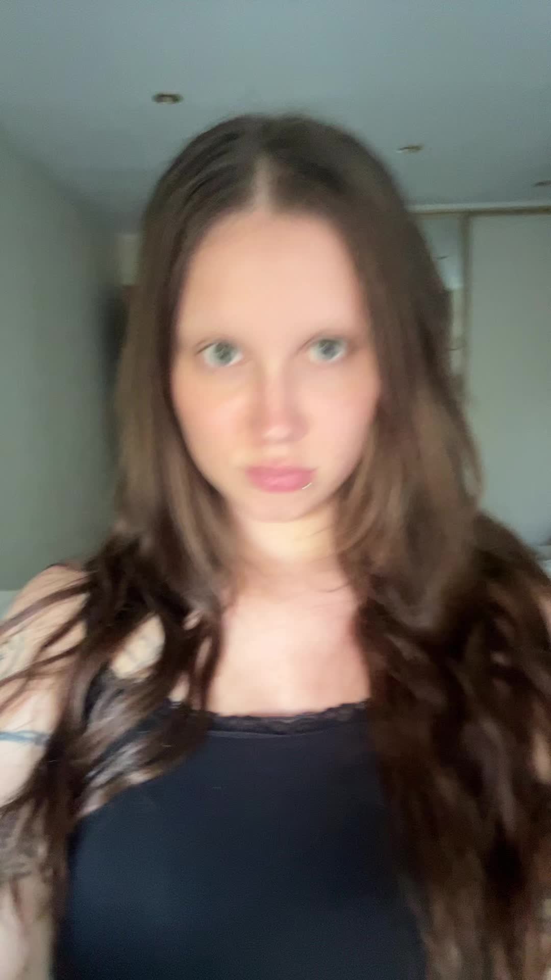 @4everw1tch