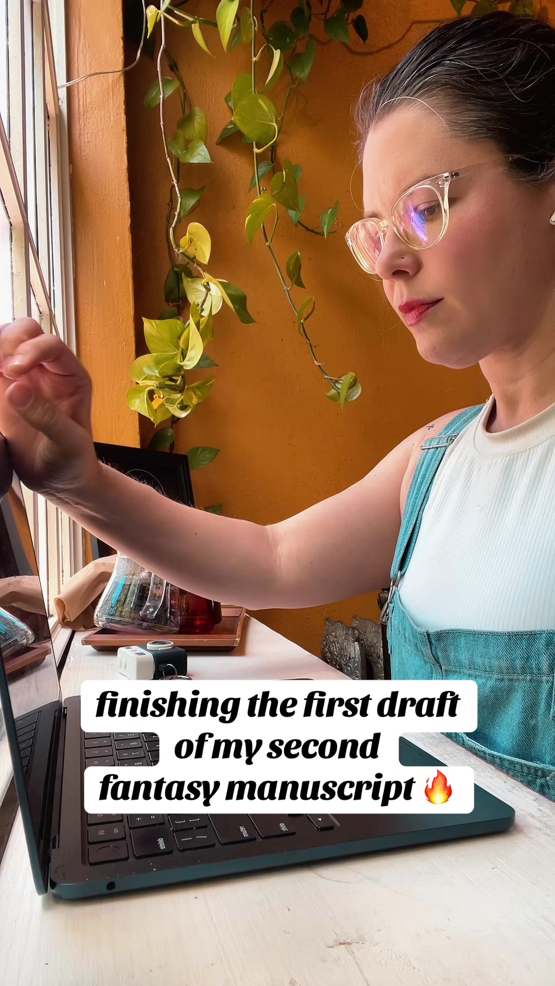 @Aleta Burchyski // Writer