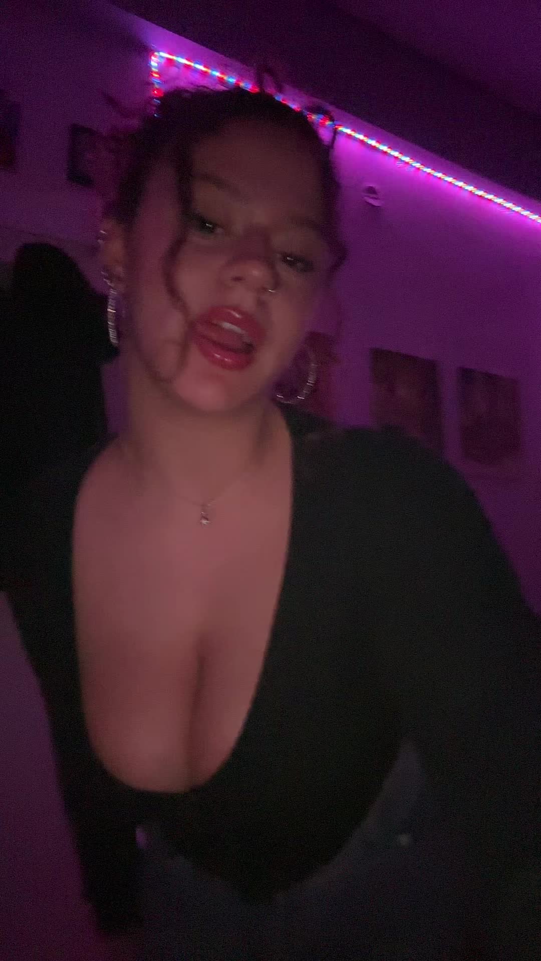 @Mikelinaa