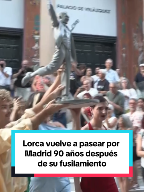 @El País
