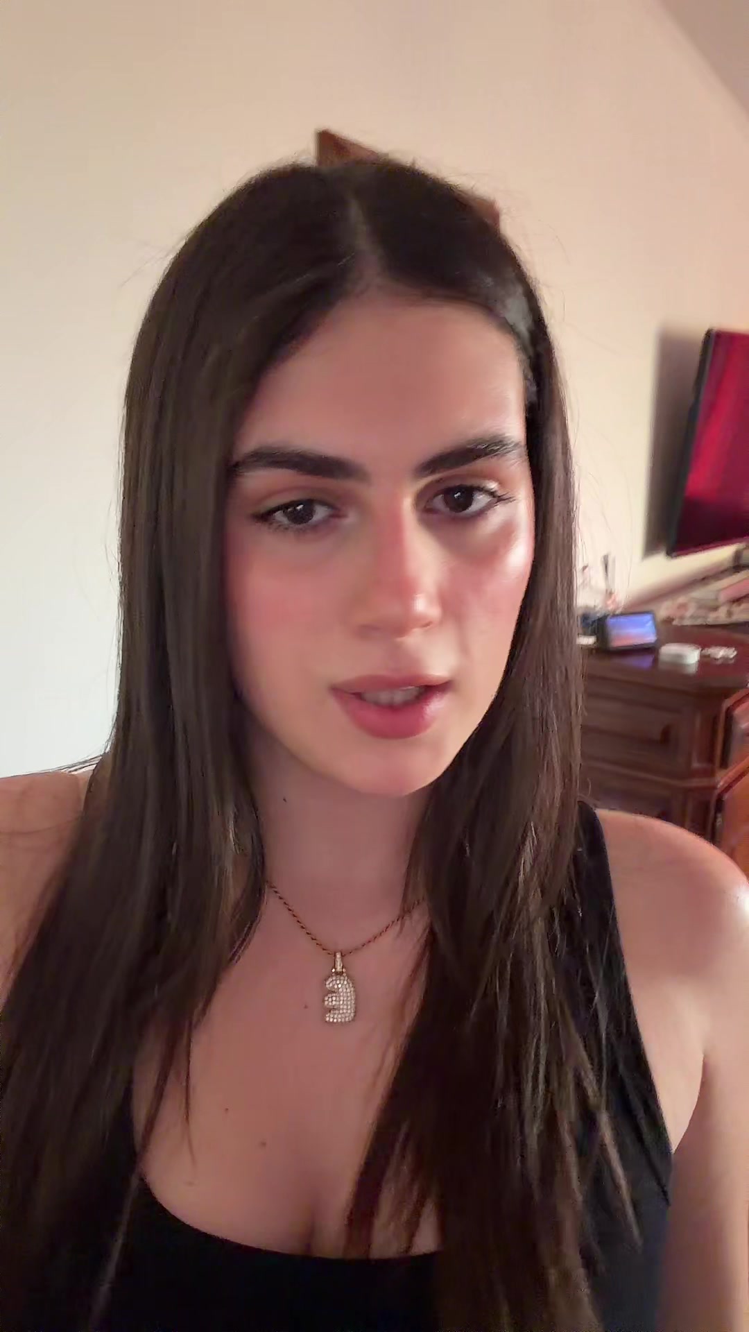 @Eva