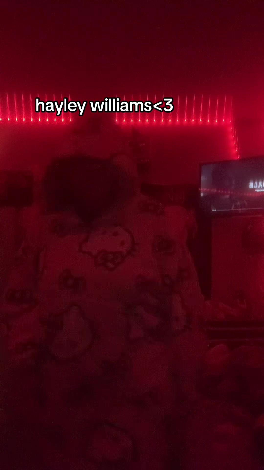 @kels<3