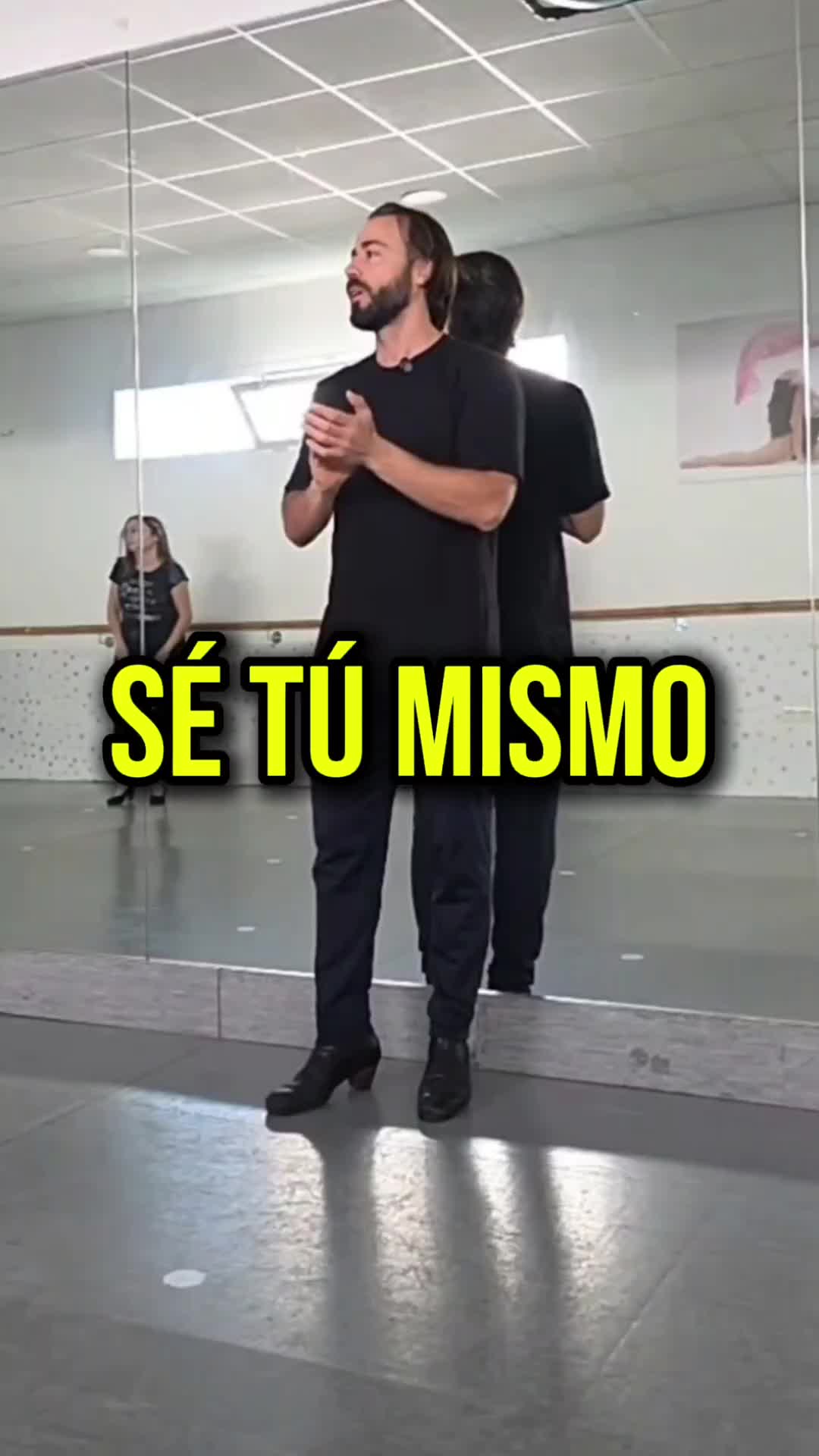 @Mario de los Santos Flamenco