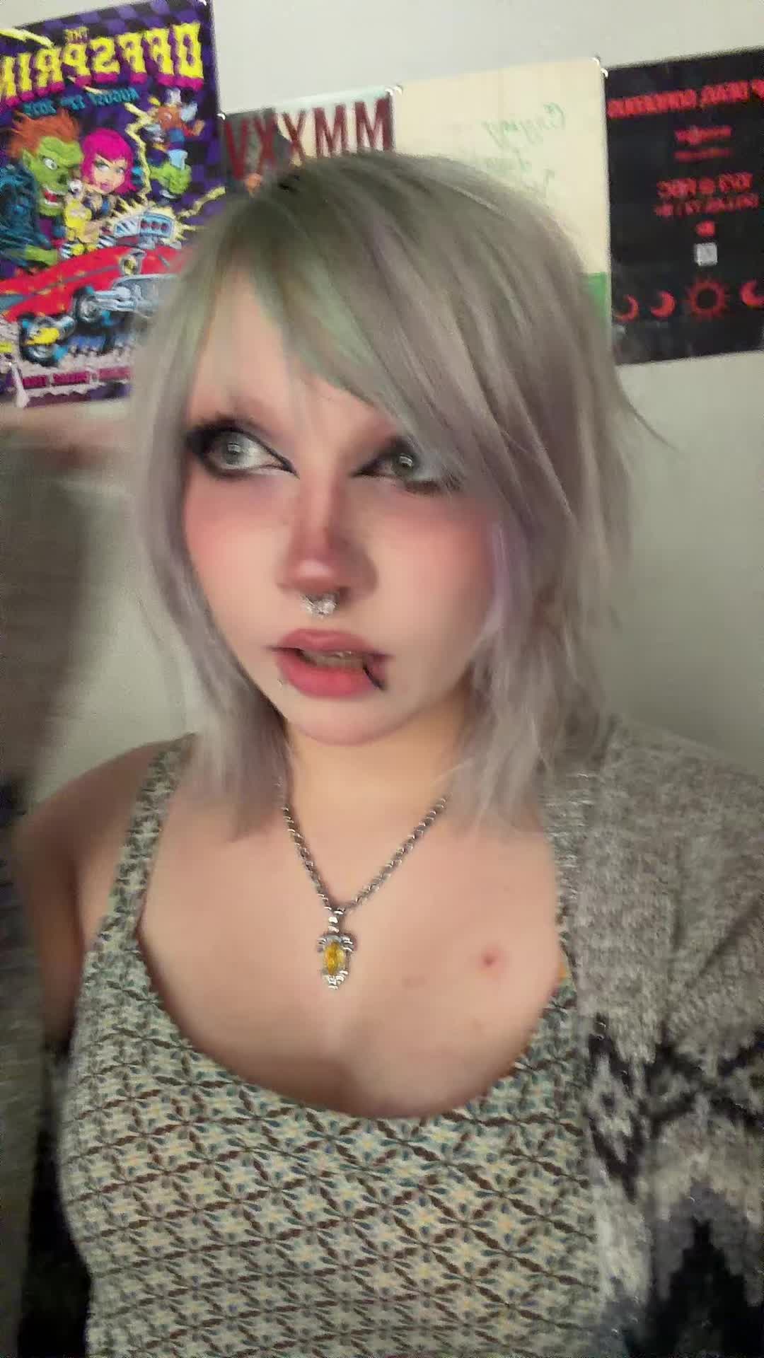 @toofs