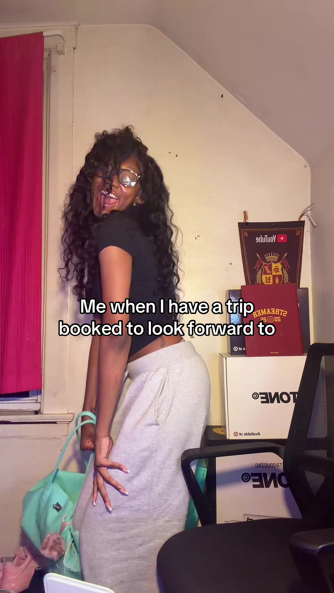 @Ya Girl Des LIVE